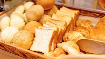 Hotel California Miyakojima Resort