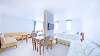 Hotel California Miyakojima Resort