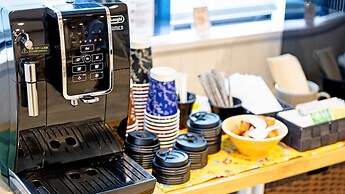 Hotel California Miyakojima Resort