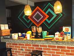 Canova Hostel & Pizza