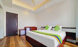 Treebo Wanderlust Residency With Mountain View