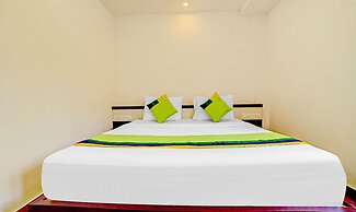 Treebo Wanderlust Residency With Mountain View