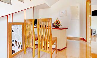 Treebo Wanderlust Residency With Mountain View