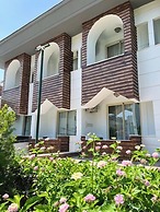 Fame Hotel