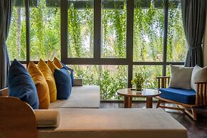 Pax Ana Doc Let Resort & Spa