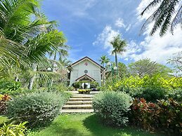 Pax Ana Doc Let Resort & Spa