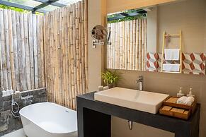 Pax Ana Doc Let Resort & Spa