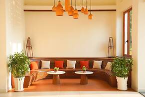 Pax Ana Doc Let Resort & Spa