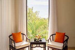 Pax Ana Doc Let Resort & Spa