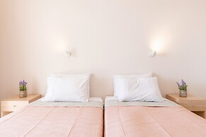 Albatross Apartments by Konnect, Ipsos