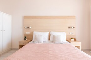 Albatross Apartments by Konnect, Ipsos