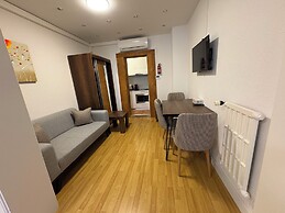 Akomo Bern