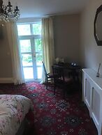 Beautiful Garden Double Room With Private Access