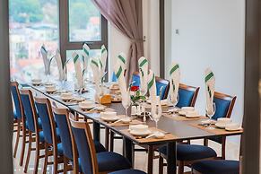 Ha Long New Century Hotel