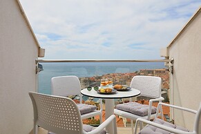 Hedera Estate, Hedera A32