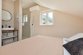 Hedera Estate, Hedera A32