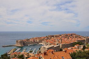 Hedera Estate, Hedera A32