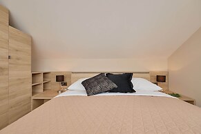 Hedera Estate, Hedera A32