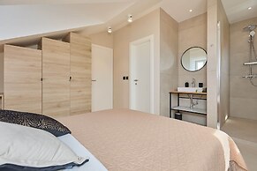 Hedera Estate, Hedera A32