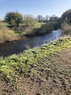 Impeccable Cottage Suitable for 2 Adults & 1 Child