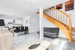 Penthouse Baltic Park 16/331 by Renters