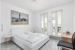 Penthouse Baltic Park 16/331 by Renters