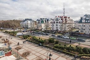 Penthouse Baltic Park 16/331 by Renters