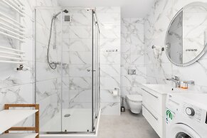 Penthouse Baltic Park 16/331 by Renters