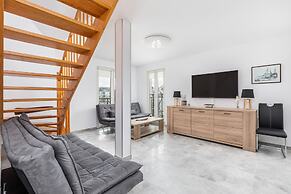 Penthouse Baltic Park 16/331 by Renters
