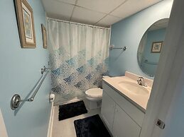 Ocean Hideaway 111 2 Bedroom Condo by RedAwning