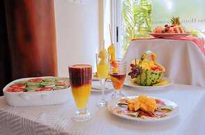 Madras Hotel and Apartments