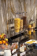 Welton Club Hotel & Apartments