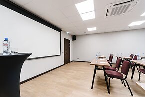 Welton Club Hotel & Apartments