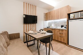 Welton Club Hotel & Apartments