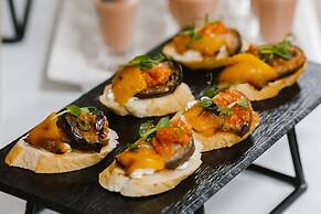 Welton Club Hotel & Apartments