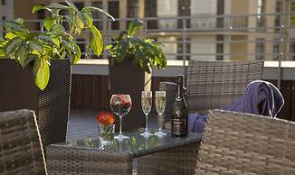 Welton Club Hotel & Apartments