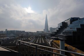 Monument by Excel Apartments