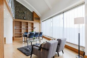 Monument by Excel Apartments