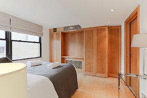 Monument by Excel Apartments