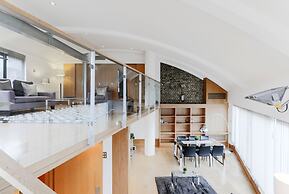 Monument by Excel Apartments