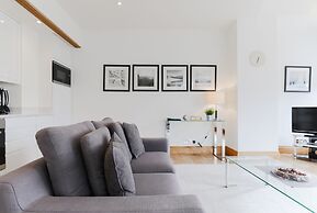 Monument by Excel Apartments