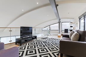 Monument by Excel Apartments