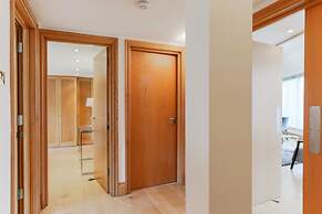 Monument by Excel Apartments