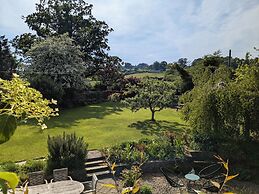Little Underhill