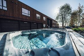 Blue Hotel Fagrilundur - On The Golden Circle