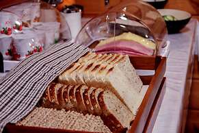 Blue Hotel Fagrilundur - On The Golden Circle