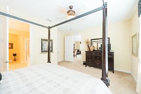 Vista Cay Resort Direct Condos by Millennium Management