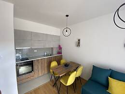 One bedroom apartment SUNRISE