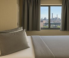 Hotel Pergola JFK Airport