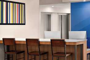 Holiday Inn Express & Suites Austin North - Pflugerville by IHG